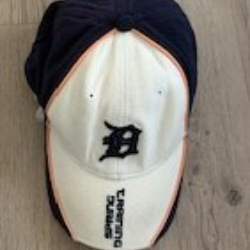 Detroit Tiger collection - Picture 9 of 11